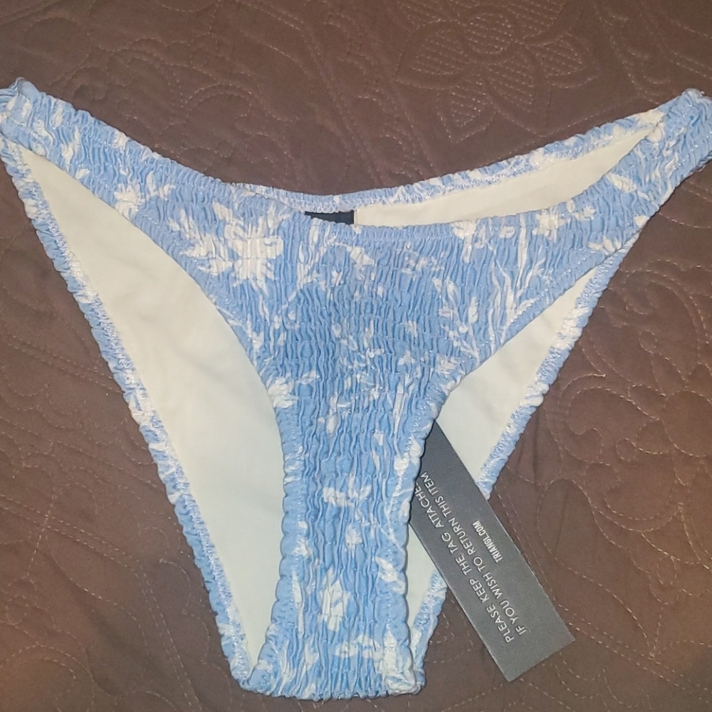 Triangl